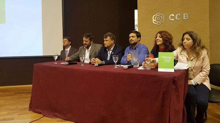 Se presentó el libro de la Defensoría del Pueblo de la Provincia