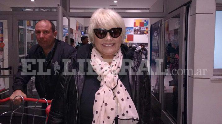 En contacto con EL LIBERAL nico medio en el aeropuerto Carmen Barbieri indicó sentirse feliz de regresar a Las Termas