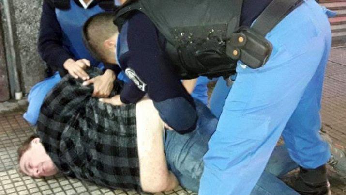 El video de la detencioacuten de la Tota Santillaacuten- Colaboraacute la c de tu madre