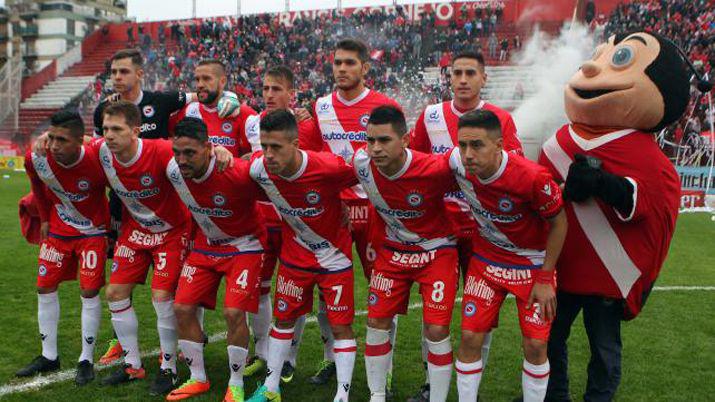VIDEO  Argentinos Juniors ganoacute y volvioacute a Primera