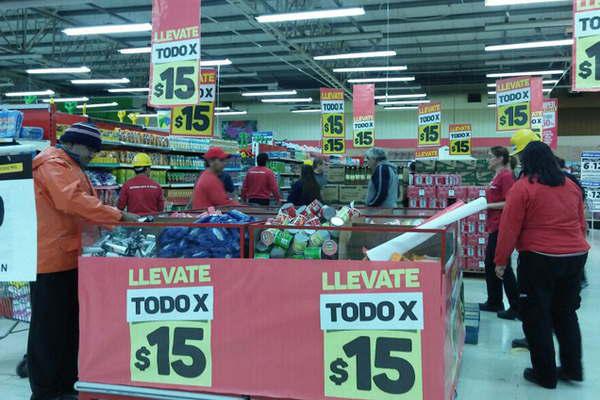 Las promociones de precios bajos se imponen en el rubro de alimentos