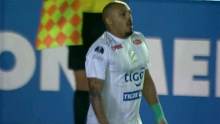 Atleacutetico Tucumaacuten derrotoacute a Oriente Petrolero por 3 a 2