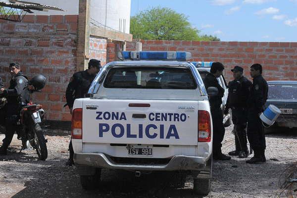 Buscan a un hombre que se fue a jugar a la pelota y no regresoacute auacuten