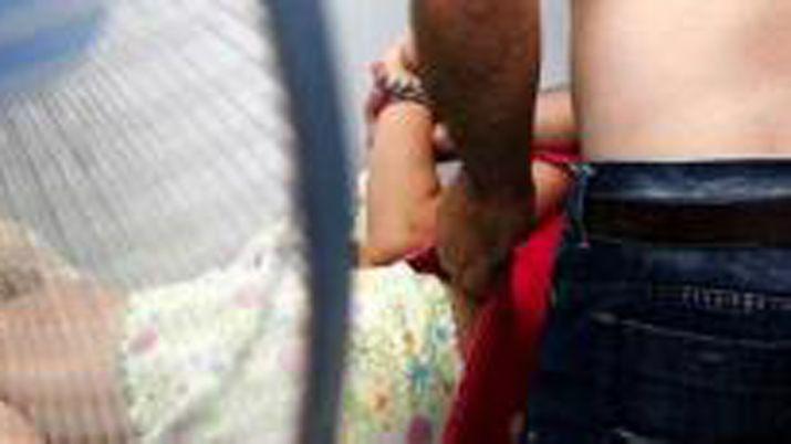 Dos jóvenes violaron a una menor en Pellegrini