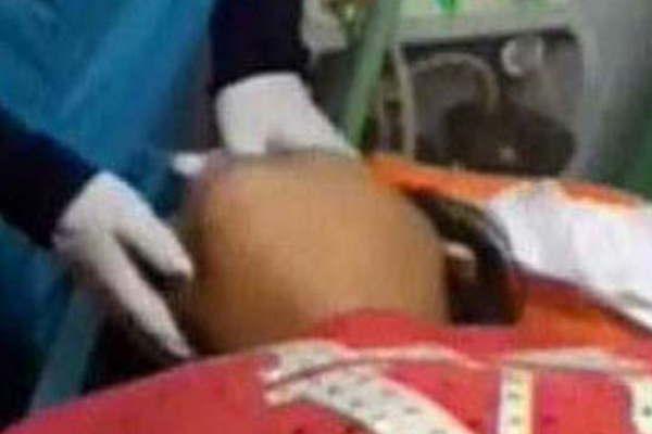 Umbanda se arrojoacute al suelo y pediacutea auxilio porque estaba poseiacuteda