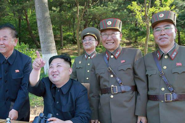 Pyongyang ascendioacute al grado de coronel general al responsable del desarrollo del misil intercontinental 