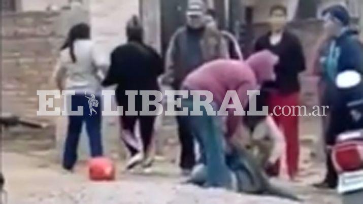 La fiscal Gómez Castañeda ordenó el traslado de la joven al hospital Diego Alcorta