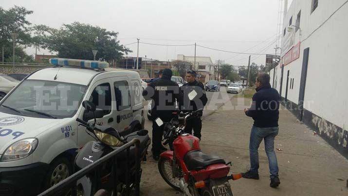 Un hincha agredioacute al presidente de Central Coacuterdoba
