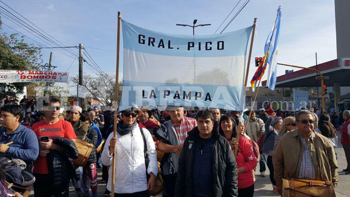 Las mejores fotos de la Marcha de los Bombos