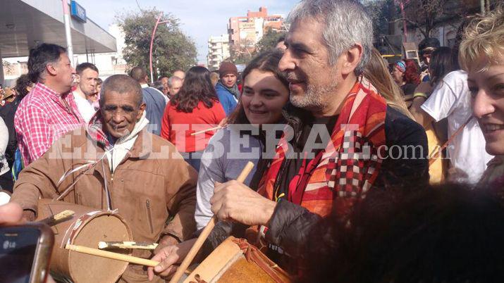 Paulino muy feliz por su selfie con Peteco