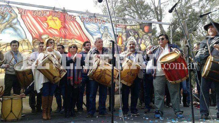 Con gran eacutexito finalizoacute la 15ordf Marcha de Los Bombos