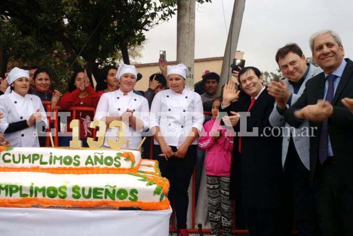 Zamora y Neder encabezaron el aniversario de Loreto