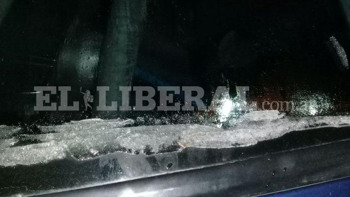 Los vidrios de un auto se congelaron en Fern�ndez