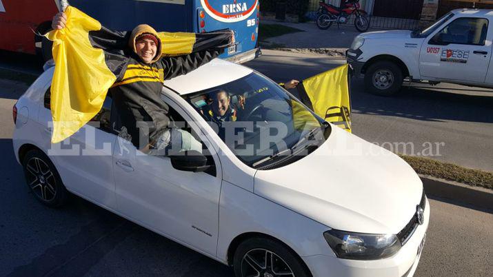 Las mejores fotos del recibimiento al aurinegro