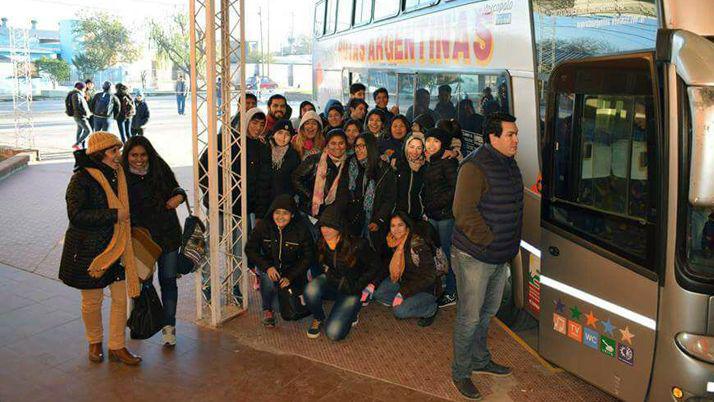 Alumnos de Antildeatuya viajaron a la muestra Creo Santiago