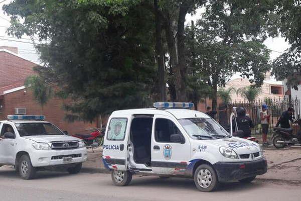 Invitoacute a su novia a asistir al cumpleantildeos de 15 de su hija y le propinoacute una brutal golpiza