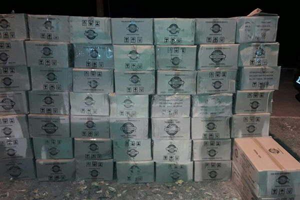 Gendarmeriacutea secuestroacute mercaderiacutea ilegal valuada en aproximadamente 9 millones