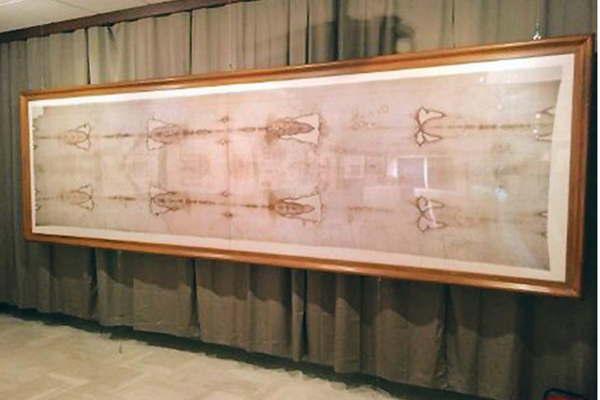 Un nuevo estudio reveloacute que la Saacutebana Santa tiene sangre humana