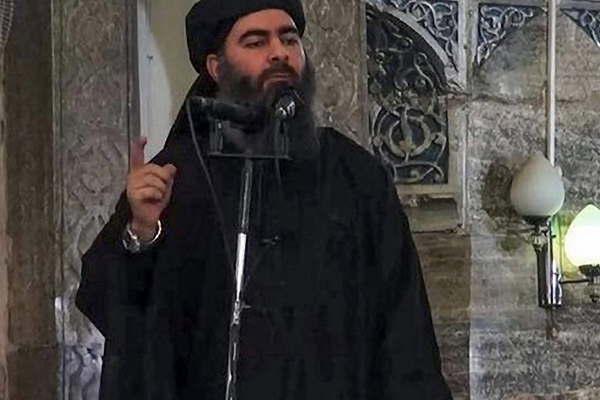 La inteligencia iraquiacute y la kurda aseguran que el liacuteder del EI auacuten estaacute vivo