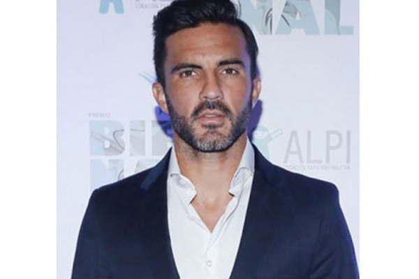 Cubero negoacute una posible reconciliacioacuten con Nicole Neumann