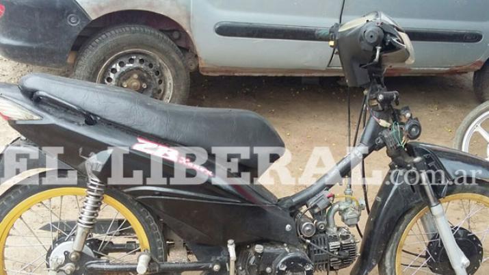 Motos sin patentes ni papeles en la mira de la Policiacutea por arrebatos