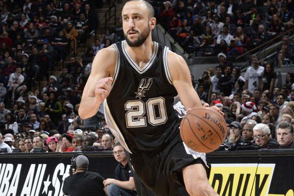 Manu confirmoacute que  jugaraacute una temporada maacutes