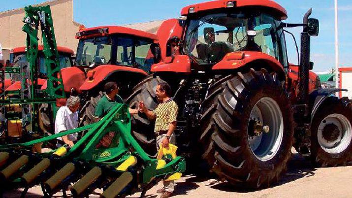 Crecioacute 224 por ciento la produccioacuten de maquinaria agriacutecola