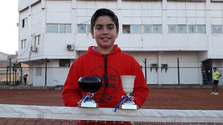 Lucca Guercio entre los mejores diez del tenis nacional