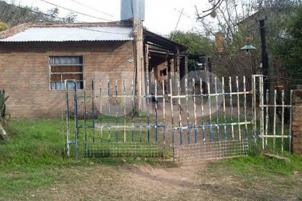 Un hombre asesinoacute a su pareja de varias puntildealadas