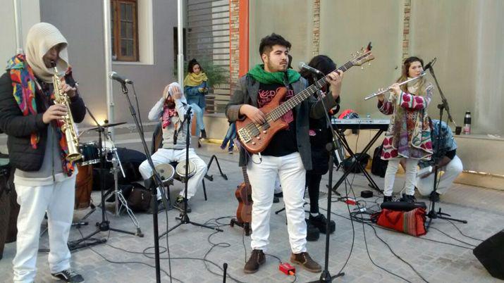 Estas son las mejores fotografiacuteas de la Accioacuten Urbana Teatral