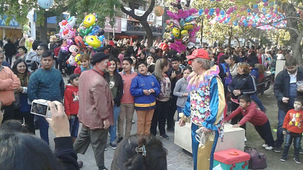 Estas son las mejores fotografiacuteas de la Accioacuten Urbana Teatral