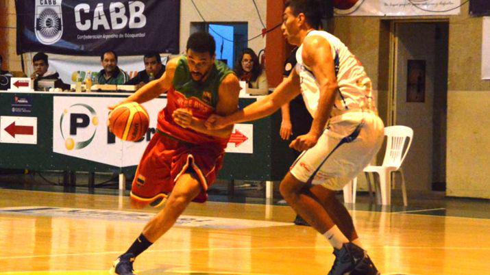 Santiago arrancó con el pie izquierdo