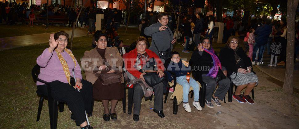 Miraacute las mejores fotos de la vigilia en la Plaza Libertad