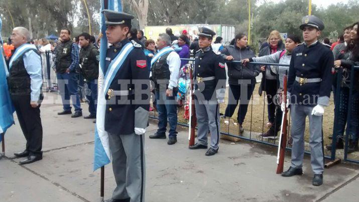 Fotos- Todo el color del tradicional desfile en el Parque