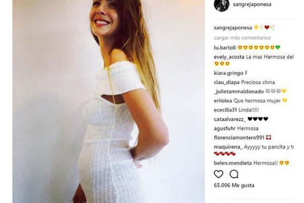 La bronca de Pampita ante la pregunta del embarazo de China 