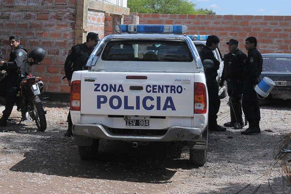 Denuncioacute que  el vecino le matoacute  su perro a tiros