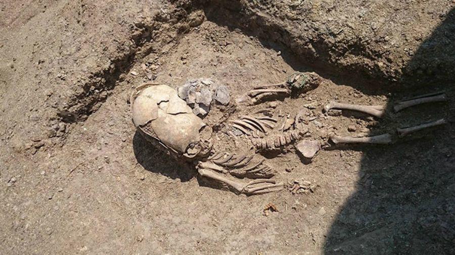 Hallan la tumba de un supuesto extraterrestre