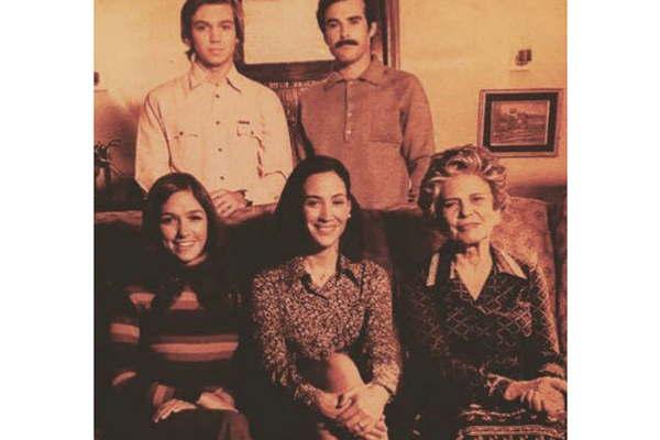 Cueacutentame coacutemo pasoacute ya tiene fecha de estreno