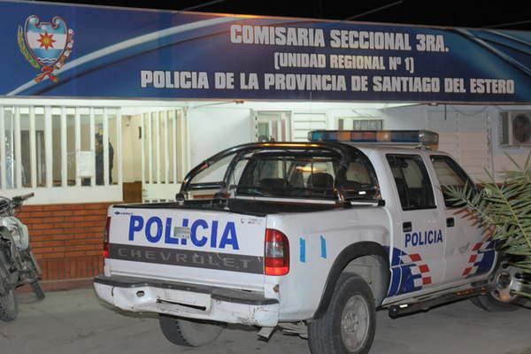 Arrebataron el bolso a una fotoacutegrafa y se llevaron valiosos equipos