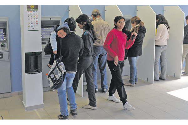 Comienza la semana con el pago de las Asignaciones y eventos culturales