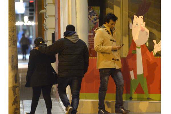 Anuncian miacutenimas de 10 grados y lluvia para hoy en la provincia