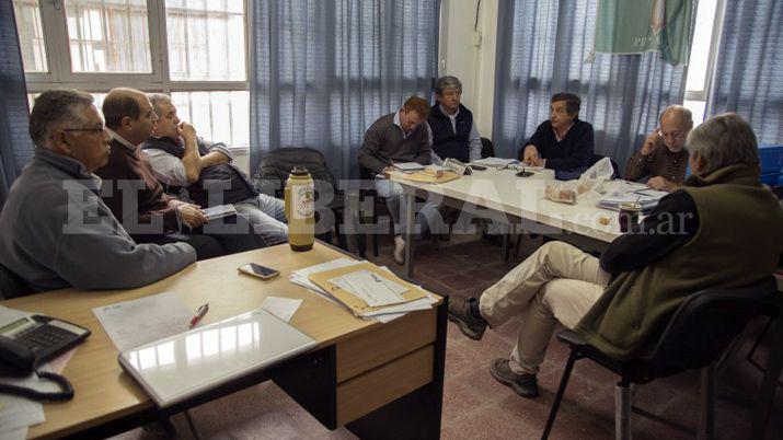 Senasa conformoacute un Comiteacute de Crisis por la enfermedad que afecta a los ciacutetricos