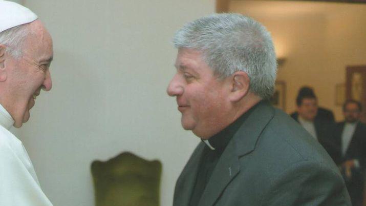 Enrique Martiacutenez Ossola asumiraacute en septiembre como obispo auxiliar de Santiago