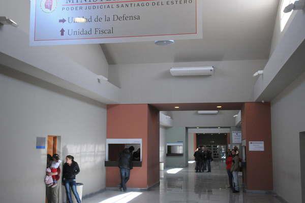 Una nintildea de 12 antildeos fue abusada por su tiacuteo y quedoacute embarazada