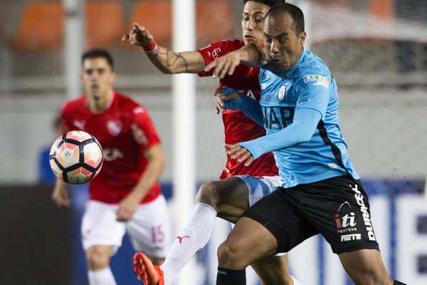 El Rojo ganoacute en Chile y sacoacute boleto a octavos