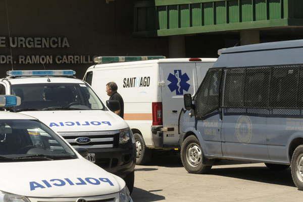 Pareja sufre violento vuelco en su utilitario cerca de Quimiliacute