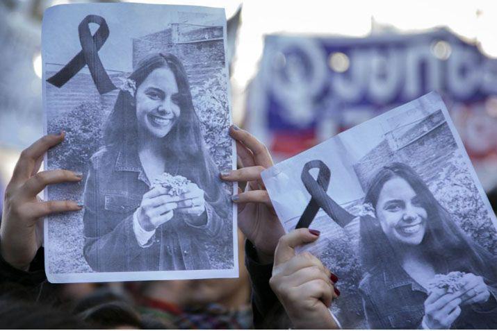 Los reclamos de Justicia no cesaron ni hasta el ltimo adiós a la menor asesinada