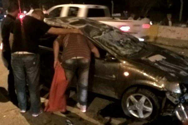 Se salvoacute de milagro en espectacular vuelco