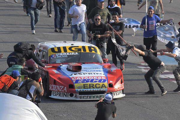 El Pato Silva ganoacute los 1000 km del TC 