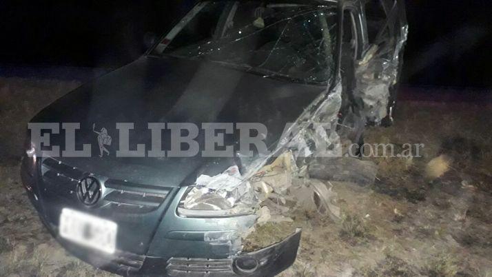 Un herido tras violento choque entre un auto y un colectivo